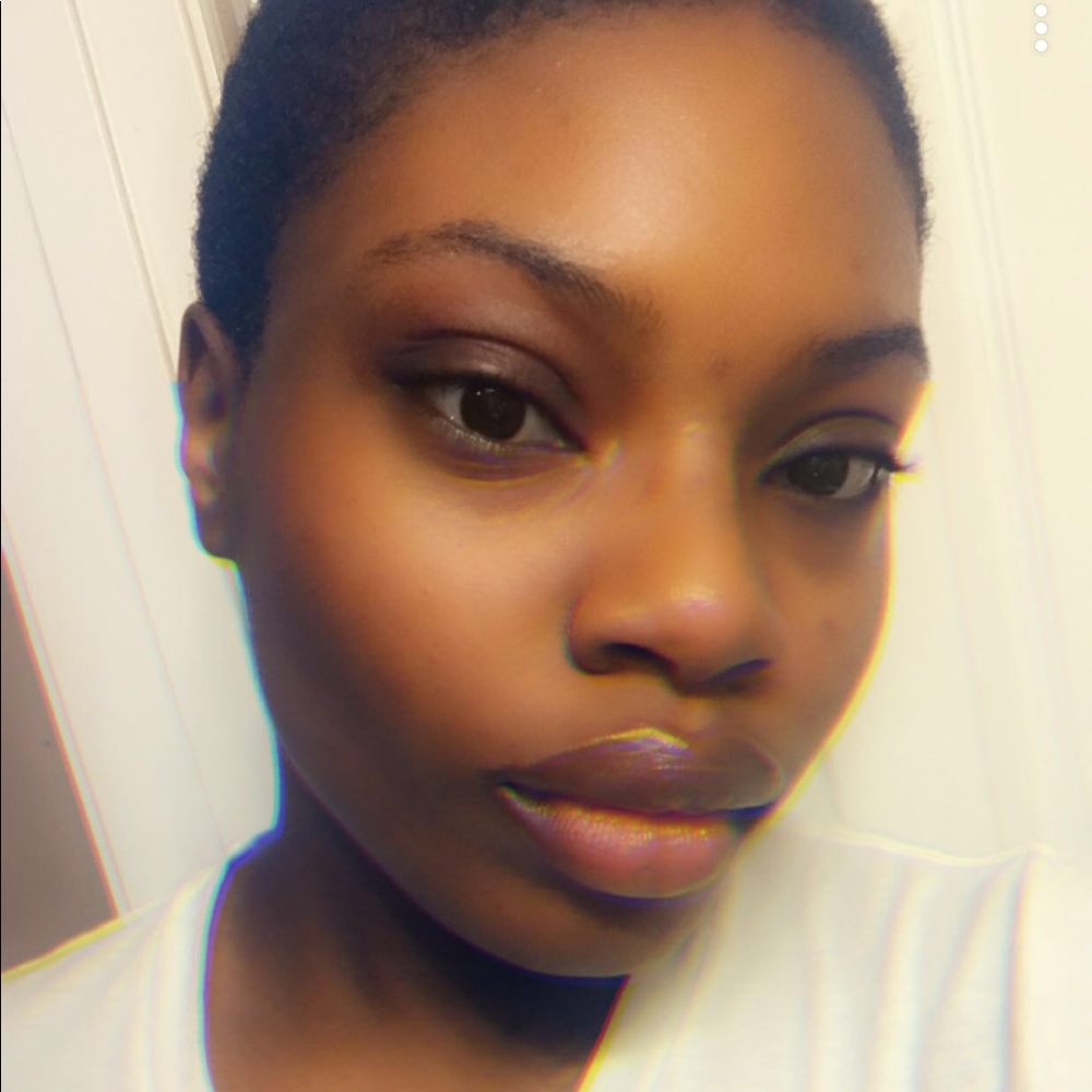 Meet your Posher, Imani